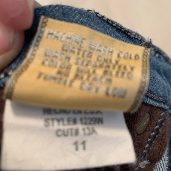 Plastic by gly from the Buckle jeans. Size 11 - Picture 4 of 5